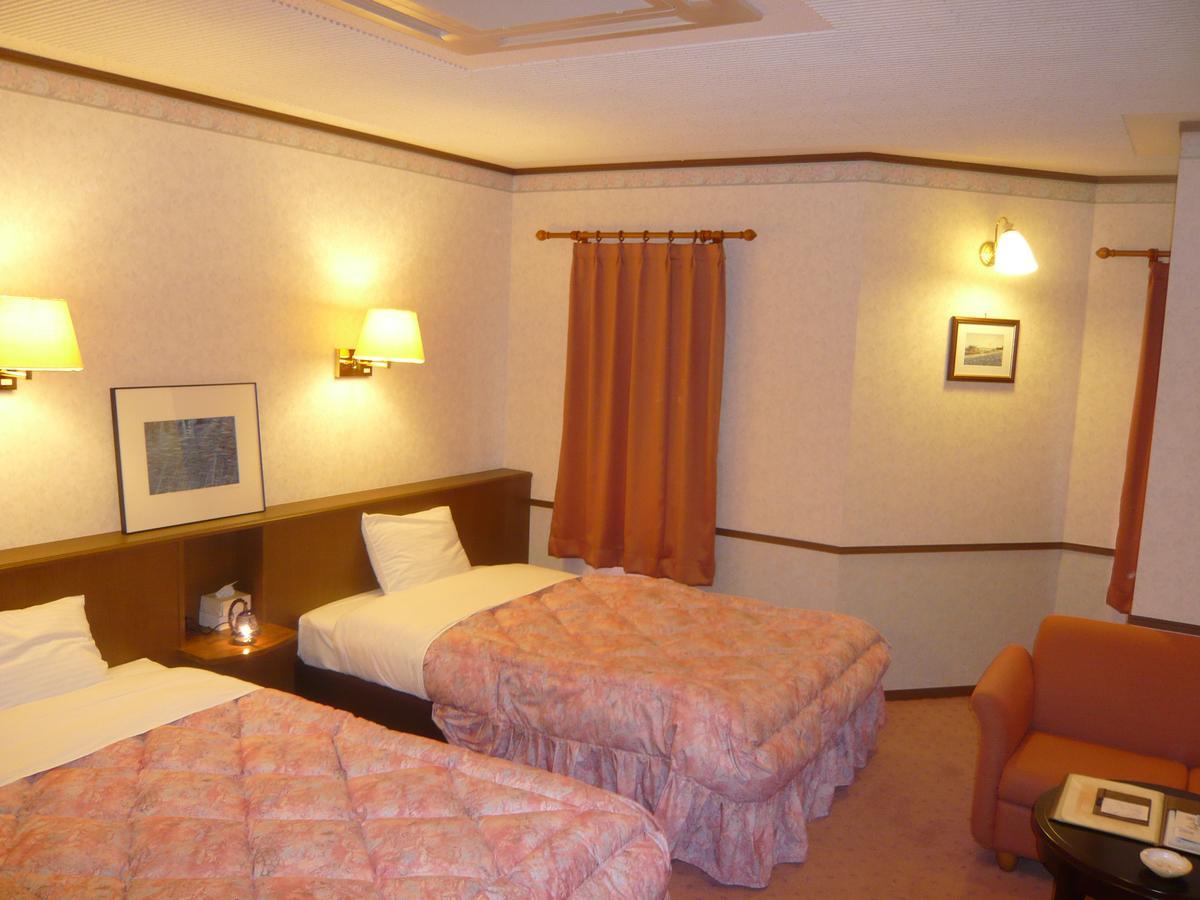 Hotel Il Regalo イルレガーロ à Kitashiobara Extérieur photo